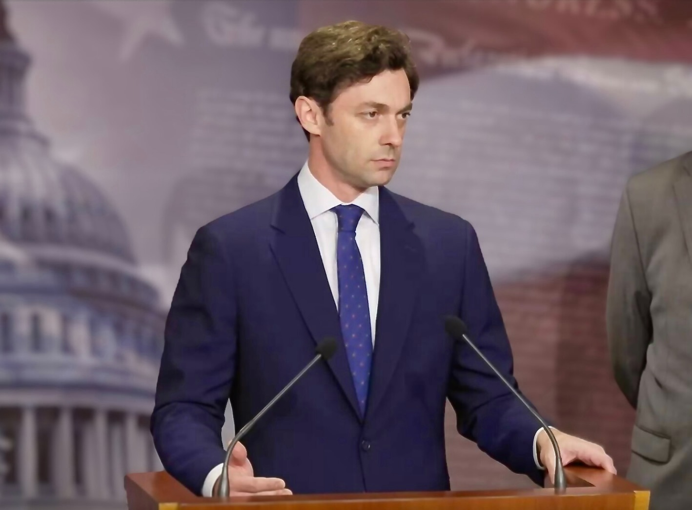 News Sen Ossoff Announces Bipartisan Progress To Ban Congressional Stock Trading Us 8958